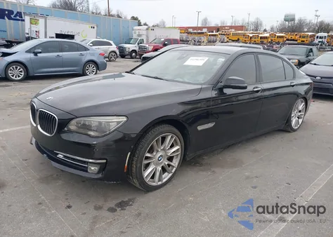 2013 BMW 750Li z USA, uszkodzony, nr VIN WBAYE8C52DD131825